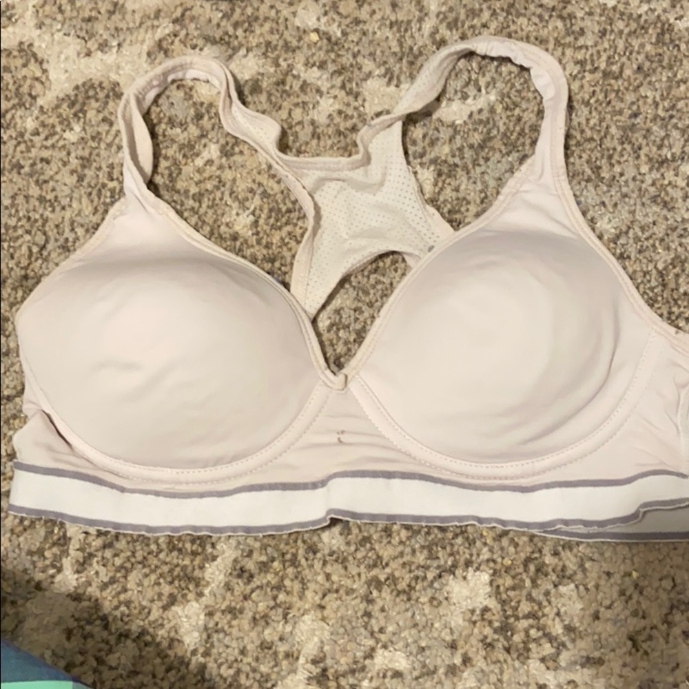 Sports bra